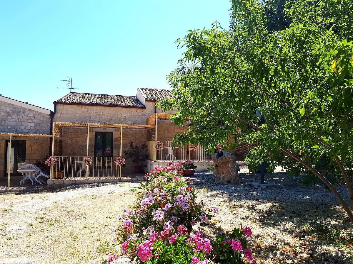 Agriturismo Serrafiori Casa Serrafiori Italia